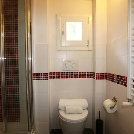 La Casa Della Sartina Apartament *